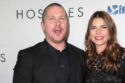 Christian Bale und seine Ehefrau Sibi Blazic bei der Hostiles Film Premiere am 14.12.2017 in Beverly Hills, Los Angeles Hostiles Filmpremiere in Los Angeles, 2017
