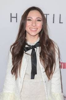 Ava Cantrell bei der Hostiles Film Premiere am 14.12.2017 in Beverly Hills, Los Angeles Hostiles Filmpremiere in Los Angeles, 2017