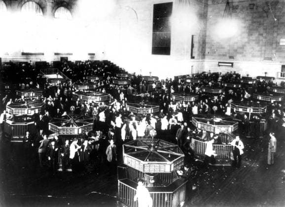 The stock market crash in 1929. General interior view of the Wall Street stock exchange during the panic., Checked United States Copyright: Topfoto  !ACHTUNG AUFNAHMEDATUM GESCHÄTZT! UnitedArchives1333830