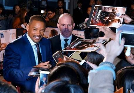 (L-R)Actor Will Smith attends the Japan premier for the film Bright in Tokyo, Japan on December 19, 2017.  TKP2017121910 KEIZOxMORI