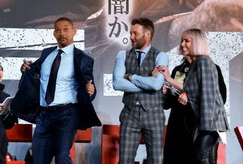 (L-R)Actors Will Smith, Joel Edgerton and Noomi Rapace attend the Japan premier for the film Bright in Tokyo, Japan on December 19, 2017.  TKP2017121929 KEIZOxMORI