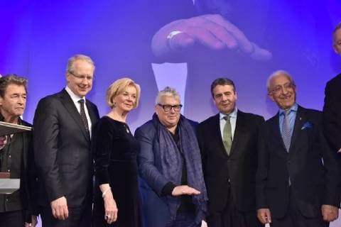 Leibniz-Ring-Verleihung in Hannover 19.12.17, Hannover , - Verleihung Leibnizring Kuppelsaal und Leibnizsaal An OTTO BOCK CHEF HAns Georg Näder -