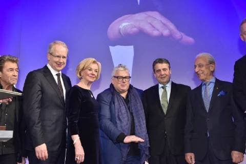 Leibniz-Ring-Verleihung in Hannover 19.12.17, Hannover , - Verleihung Leibnizring Kuppelsaal und Leibnizsaal An OTTO BOCK CHEF HAns Georg Näder -