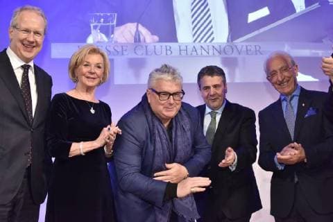 Leibniz-Ring-Verleihung in Hannover 19.12.17, Hannover , - Verleihung Leibnizring Kuppelsaal und Leibnizsaal An OTTO BOCK CHEF HAns Georg Näder -