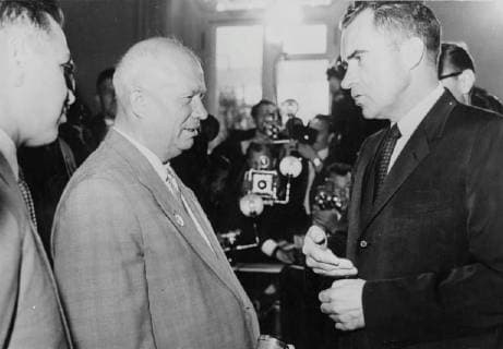 Vice-President Visits Khrushchev. The press are present in full force when the United States Vice President, Richard M. Nixon (right) called on Soviet Prime Minister, Nikita S. Khrushchev in the Kremlin, during the former s visit to Moscow to open the American Exhibition there and to tour the Soviet Union. Moscow, Russia. 30 July 1959., Moscow Russia Copyright: Topfoto  !ACHTUNG AUFNAHMEDATUM GESCHÄTZT! UnitedArchives1344191