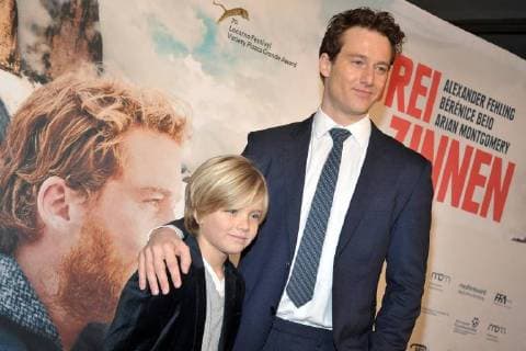 Arian Montgomery, Alexander Fehling Ankunft zur Premiere DREI ZINNEN in Kino International in Berlin am 20.12.2017