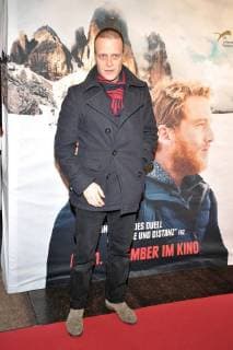 Bilder des Tages August Diehl Ankunft zur Premiere DREI ZINNEN in Kino International in Berlin am 20.12.2017