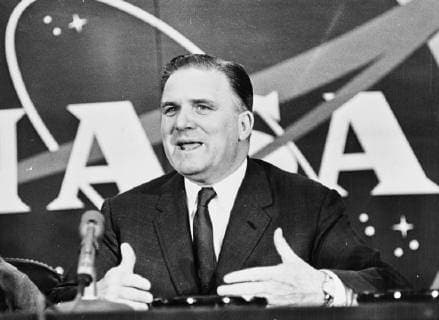 James Webb - NASA administrator, addressing a press conference talking about America s moon program . 15 8 1962, Washington D.C. United States Copyright: Topfoto  !ACHTUNG AUFNAHMEDATUM GESCHÄTZT! UnitedArchives1358225