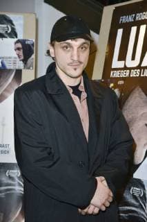Franz Rogowski bei der Premiere des Kinofilms Lux - Krieger des Lichts im Filmtheater am Friedrichshain. Berlin, 04.01.2018