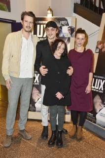 Tilman Strauss, Franz Rogowski, Eva Weissenborn und Kristin Suckow bei der Premiere des Kinofilms Lux - Krieger des Lichts im Filmtheater am Friedrichshain. Berlin, 04.01.2018