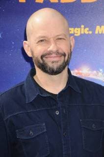 January 6, 2018 - Los Angeles, California, United States - January 6th 2018 - Los Angeles, California USA - Actor JON CRYER at Paddington 2 Premiere held at the Regency Village Theater, Westwood, CA. Los Angeles United States - ZUMAf05_ 20180106_zaf_f05_054 Copyright: xPaulxFentonx