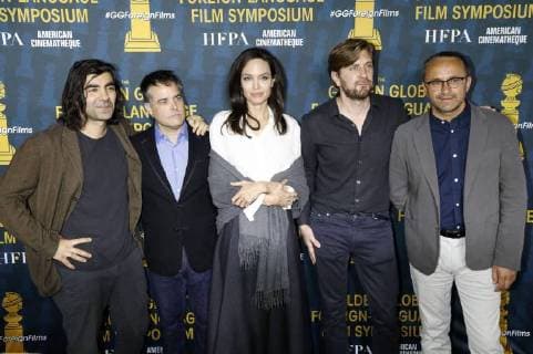 Themen der Woche Bilder des Tages Fatih Akin, Sebastian Lelio, Angelina Jolie, Ruben Östlund und Andrey Zvyagintsev beim Golden Globe Foreign-Language Nominees Series 2018 Symposium im Egyptian Theatre, Hollywood. Los Angeles, 0601.2018 *** Fatih Akin Sebastian Lelio Angelina Jolie Ruben Östlund and Andrey Zvyagintsev at the Golden Globe foreign language nominees series 2018 Symposium at the Egyptian Theatre, Hollywood Los Angeles 0601 2018 Foto:xD.xBedrosianx xFuturexImage
