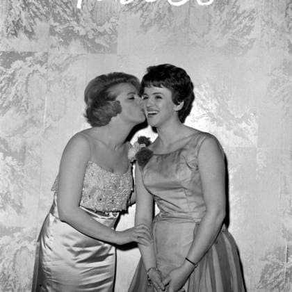 GRETHE INGMANN KISSES ANNIE PALMEN - WINS EUROVISION SONG CONTEST IN LONDON ; 24 MARCH 1963, Copyright: Topfoto  UnitedArchivesIPU453600