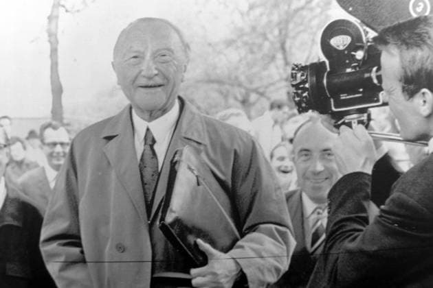 WEST GERMAN CHANCELLOR KONRAD ADENAUER IN BONN ; 22 APRIL 1963, Copyright: Topfoto  UnitedArchivesIPU455191