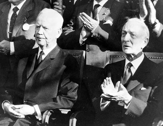 WEST GERMAN PRESIDENT HEINRICH LUEBKE WITH PRESIDENT ANTONIO SEGNI IN DACHAU, GERMANY ; 2 AUGUST 1963, Copyright: Topfoto  UnitedArchivesIPU461225