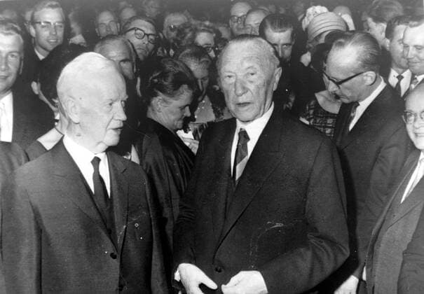 WEST GERMAN PRESIDENT HEINRICH LUEBKE WITH RETIRING WEST GERMAN CHANCELLOR KONRAD ADENAUER IN BONN ; 15 OCTOBER 1963, Copyright: Topfoto  UnitedArchivesIPU464941