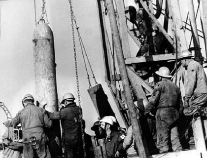 DISASTER IN IRON ORE MINE TRAPPED MINERS RESCUED IN LENGEDE, GERMANY ; 9 NOVEMBER 1963, Copyright: Topfoto  UnitedArchivesIPU466537