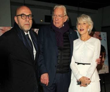 Premiere du film The Leisure Seeker a West Hollywood. 9 January 2018 - West Hollywood, California - Donald Sutherland, Helen Mirren and director Paolo Virzì. The Leisure Seeker Premiere held at the Pacific Design Center in West Hollywood. Photo Credit: AdMedia 223351 2018-01-09 CA West Hollywood Etats-Unis Sutherland, Donald; Mirren, Helen  Copyright: xAdMediax STAR_223351_013