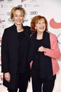 Debora Weigert und Brigitte Grothum beim 27. B.Z. Kulturpreis 2018 in der Volksbühne. Berlin, 09.01.2018