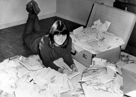 ELAINE JONES THE BEATLES FAN 3999 PENFRIENDS IN SEVENOAKS ; 17 NOVEMBER 1964, Copyright: Topfoto  UnitedArchivesIPU488623