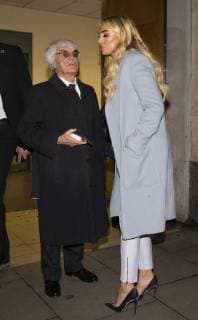 Entertainment Bilder der Woche Themen der Woche January 11, 2018 - London, London, United Kingdom - London, UK. Petra Ecclestone (R) speaks with her father Bernie Ecclestone (L) as they leave the High Court after a hearing over her legal battle with ex-husband James Stunt following their Â£5.5billion divorce. London United Kingdom  - ZUMAl94_ 20180111_zaf_l94_027 Copyright: xRobxPinneyx