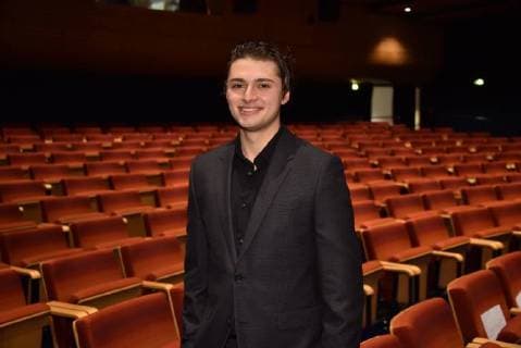 Der Schauspieler Samy Abdel Fattah posiert am 12.01.2018 in Köln bei der Kino Premiere des Films Das Milan Protokoll