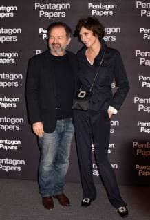 Ines De La Fressange et Denis Olivennes CELEBRITES : Avant premiere du film PENTAGON PAPERS - Paris - 13 01 2018 FedericoPestellini Panoramic 
