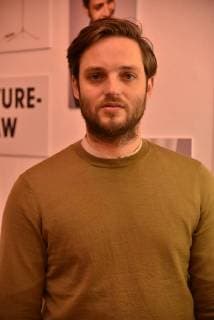 Der niederländische Designer Rick Tegelaar, Nachwuchs Designer des Jahres 2018 posiert am 14.01.2018 in Köln bei der Verleihung des A+W Designer des Jahres Preis 2018.