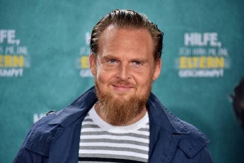 Der Schauspieler Axel Stein posiert am 14.01.2018 in Köln bei der Premiere des Films Hilfe, ich habe meine Eltern geschrumpft , der am 18.01. in die deutschen Kinos kommt.