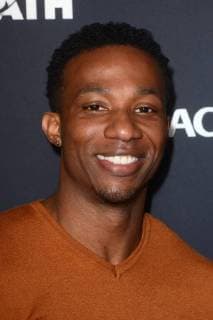LOS ANGELES - JAN 14: Arlen Escaroeta at the Crackle s The Oath Photo Call at the Langham Huntington Hotel on January 14, 2018 in Pasadena, CA  Copyright: xHPAx xIPAx xHutchinsxPhotox