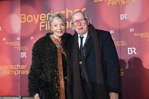 Klaus Doldinger mit Ehefrau Verleihung des BayerischenFilmpreis Preis, Auszeichnung, Ehrung Prinzregententheater München 19. Januar 2018