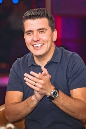 MDR - Riverboat. Sänger Jan Smit ( KLUBBB3 ) anläßlich der Aufzeichnung der MDR - Talkshow Riverboat am 19.01.2018 im Studio 3 der Mediacity Leipzig.