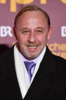 Alexander HELD (Schauspieler), Einzelbild,angeschnittenes Einzelmotiv,Portraet,Portrait,Porträt. Bayerischer Filmpreis 2018-Red Carpet,Roter Teppich,am 19.01.2018 im Prinzregententheater in Muenchen.