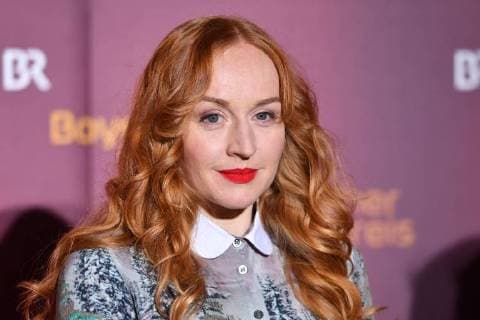 Brigitte HOBMEIER (Schauspielerin), Einzelbild,angeschnittenes Einzelmotiv,Portraet,Portrait,Porträt. Bayerischer Filmpreis 2018-Red Carpet,Roter Teppich,am 19.01.2018 im Prinzregententheater in Muenchen.