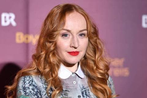 Brigitte HOBMEIER (Schauspielerin), Einzelbild,angeschnittenes Einzelmotiv,Portraet,Portrait,Porträt. Bayerischer Filmpreis 2018-Red Carpet,Roter Teppich,am 19.01.2018 im Prinzregententheater in Muenchen.