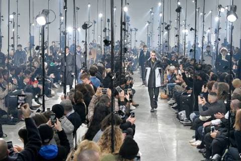Themen der Woche Bilder des Tages (180121) -- PARIS, Jan. 21, 2018 -- Models present creations of Lanvin during the Paris Fashion Week Men s Fall Winter 2018 2019 in Paris, France, on Jan. 21, 2018. ) FRANCE-PARIS-MEN S FASHION WEEK-LANVIN PieroxBiasion 