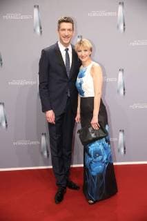 Steffen Hallaschka und seine Ehefrau Anne-Katrin bei der Ankunft zur Deutscher Fernsehpreis Verleihung am 26.01.2018 in Koeln Deutscher Fernsehpreis Verleihung 2018 in Koeln