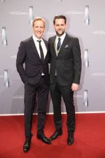 Jan Hahn und Matthias Killing bei der Ankunft zur Deutscher Fernsehpreis Verleihung am 26.01.2018 in Koeln Deutscher Fernsehpreis Verleihung 2018 in Koeln