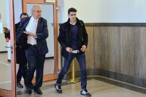 Themen der Woche Strafverfahren gegen den mutmaßlichen BVB - Attentäter Sergej W.am 29.01.2018 im Landgericht in Dortmund Marc Bartra auf dem Weg zum Gerichtssaal *** Criminal proceedings against the alleged BVB assassin Sergey W on 29 01 2018 in the District Court in Dortmund Marc Bartra on the way to the courtroom xAGx