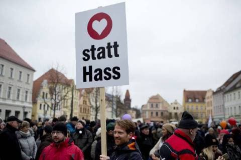Themen der Woche Bilder des Tages Deutschland, Cottbus, Brandenburgs erste Flüchtlings-Demonstration, 03.02.2018 *** Germany Cottbus Brandenburg first refugee demonstration 03 02 2018