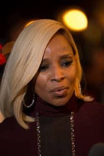 Mary J. Blige attends 33rd Santa Barbara International Film Festival Virtuosos Award at Arlington Theatre on February 3, 2018 in Santa Barbara, California USA 2018 The 33rd Santa Barbara International Film Festival Virtuosos Award at Arlington Theatre on February 3, 2018 in Santa Barbara, California  Copyright: xMSUxStudiox