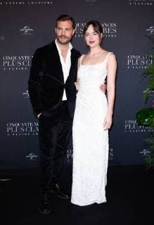 Fifty Shades of Grey 3 Premiere in Paris Jamie Dornan ( acteur ) - Dakota Johnson ( actrice ) lors du photocall pour l avant premiere du film 50 NUANCES PLUS CLAIRES a Paris CELEBRITES : Avant premiere du film 50 NUANCES PLUS CLAIRES - Paris - 06 02 2018 FedericoPestellini Panoramic 