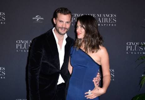 Fifty Shades of Grey 3 Premiere in Paris Jamie Dornan ( acteur ) et sa femme Amelia Warner lors du photocall pour l avant premiere du film 50 NUANCES PLUS CLAIRES a Paris CELEBRITES : Avant premiere du film 50 NUANCES PLUS CLAIRES - Paris - 06 02 2018 FedericoPestellini Panoramic