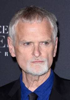 Fifty Shades of Grey 3 Premiere in Paris James Foley ( realisateur ) lors du photocall pour l avant premiere du film 50 NUANCES PLUS CLAIRES a Paris CELEBRITES : Avant premiere du film 50 NUANCES PLUS CLAIRES - Paris - 06 02 2018 FedericoPestellini Panoramic 