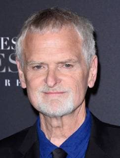 Fifty Shades of Grey 3 Premiere in Paris James Foley ( realisateur ) lors du photocall pour l avant premiere du film 50 NUANCES PLUS CLAIRES a Paris CELEBRITES : Avant premiere du film 50 NUANCES PLUS CLAIRES - Paris - 06 02 2018 FedericoPestellini Panoramic 