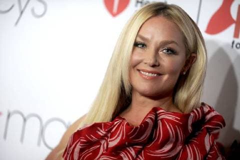 Elisabeth Röhm bei der Red Dress Collection 2018 Fashion Show während der New York Fashion Week im Hammerstein Ballroom. New York, 08.02.2018