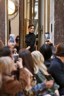 Themen der Woche . 11 02 2018. New York, United States. Victoria Beckham at the end of her show at New York Fashion Week for Autumn Winter 2018.  xi-Imagesx IIM-16939-0063