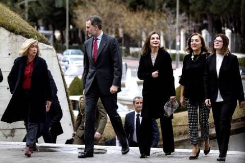 Spain s King Felipe VI (C-L) and Queen Letizia (C-R) arrive for the 2017 Design and Innovation Awards handover ceremony in Madrid, Spain, 12 February 2018. The Design and Innovation Awards are given by Spanish Economy, Industry and Competitiveness Ministry. Royal Couple chairs Design and Innovation Awards ceremony !ACHTUNG: NUR REDAKTIONELLE NUTZUNG!  Copyright: xEmilioxNaranjox GRAF9741 20180212-636540399652973328