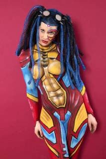GEEK ART - Bodypainting meets SciFi, Fantasy and more: Hulk vs Iron Quinn Photoshooting mit Model Sarah als Iron Quinn im Fotostudio Schubert. Niedernwöhren, 13.02.2018 - Ein Projekt des Fotografen Tschiponnique Skupin und des Bodypainters und Transformakers Enrico Lein