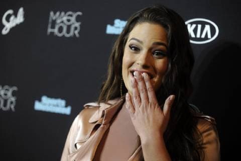 Ashley Graham beim Event zum Launch der Sports Illustrated Swimsuit Ausgabe 2018 im Magic Hour at Moxy Times Square. New York, 14.02.2018